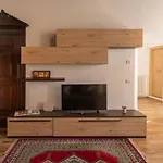 Vista Brentano By Interhome