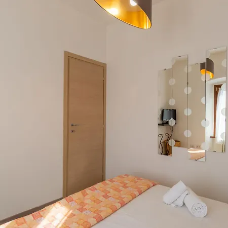 Daire Vista Brentano By Interhome Mezzegra