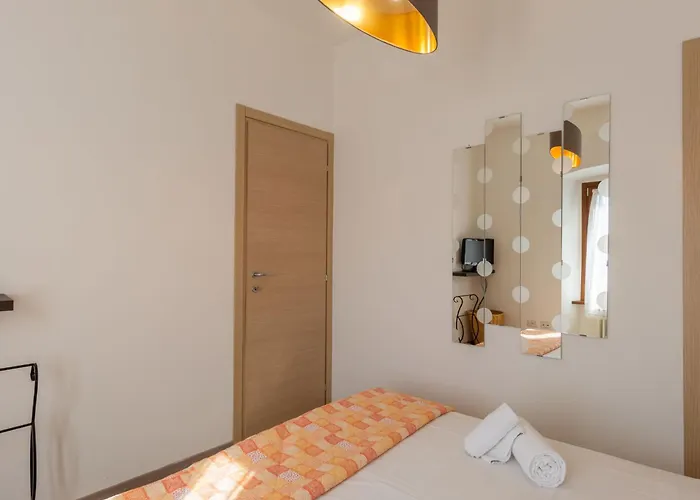 Apartment Vista Brentano By Interhome Mezzegra