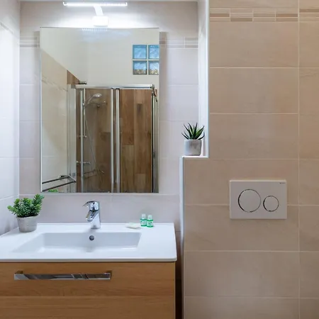 Vista Brentano By Interhome